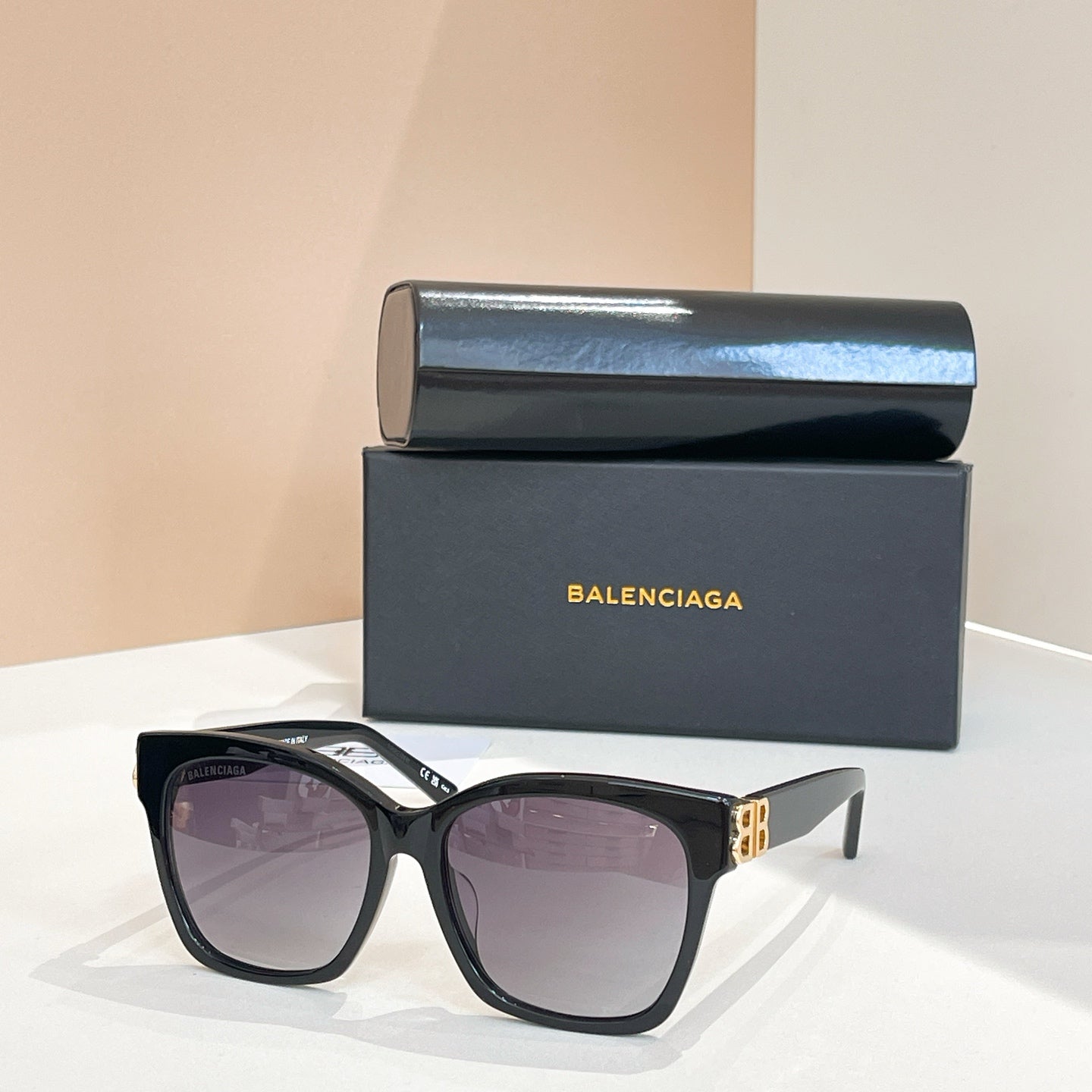 Fashion hot 4 color sunglasses