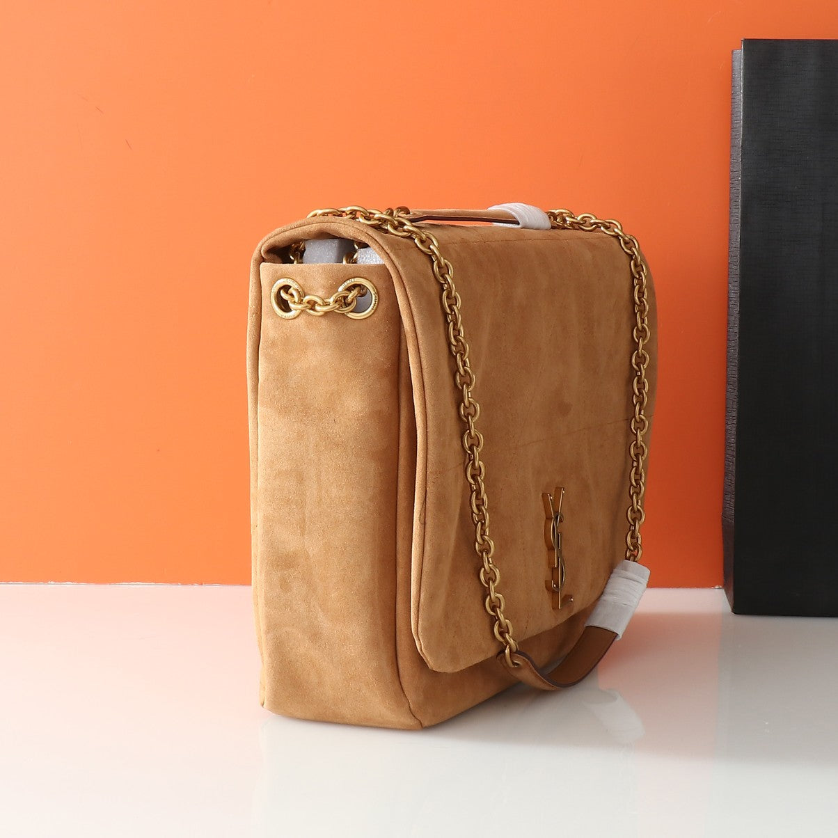 Nubuck leather bag