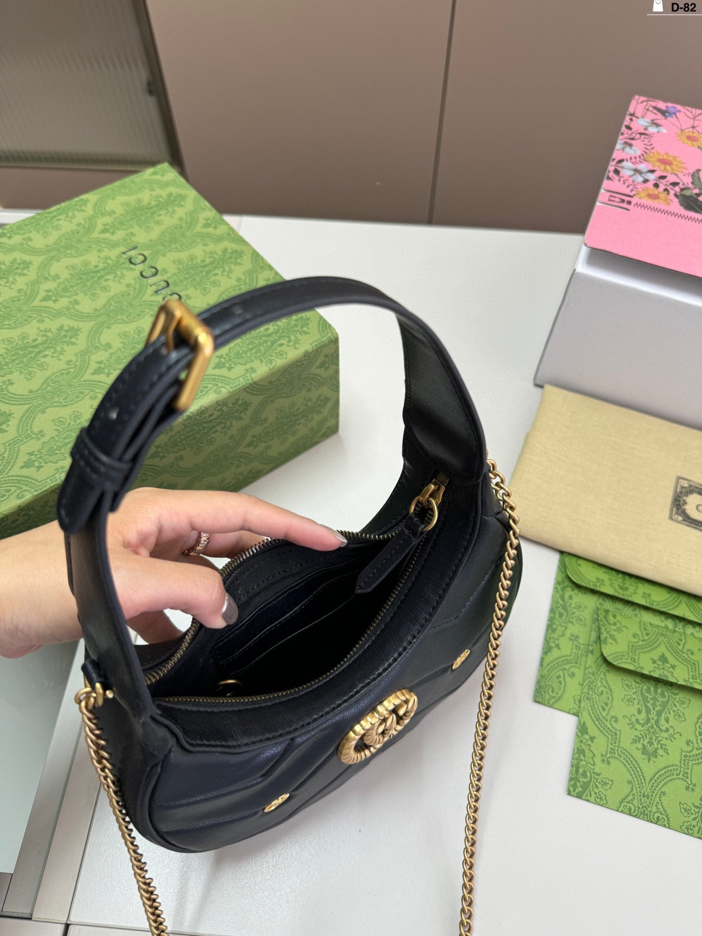 Crescent bag